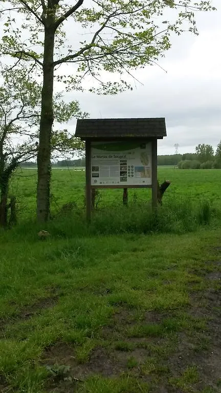 Gite Du Marais Sougéal 0*,  France