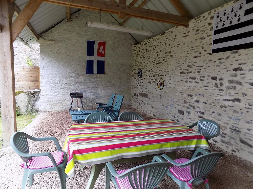Gite Du Marais Sougéal 0*,  France